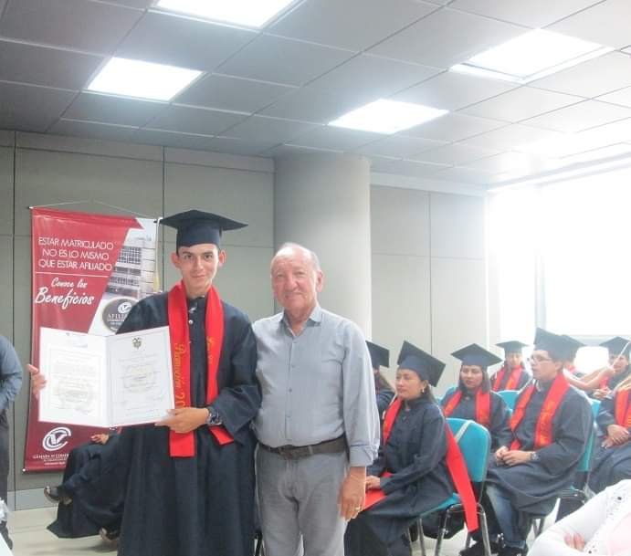 BACHILLERATO CON MODULOS PARA TODOS LOS COLOMBIANOS